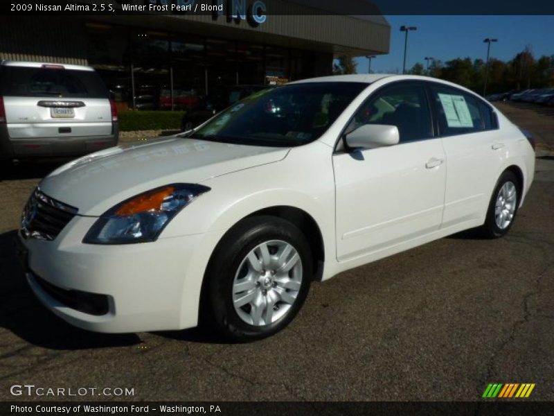 Winter Frost Pearl / Blond 2009 Nissan Altima 2.5 S