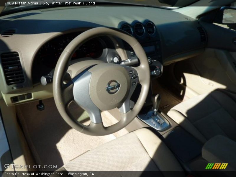 Winter Frost Pearl / Blond 2009 Nissan Altima 2.5 S