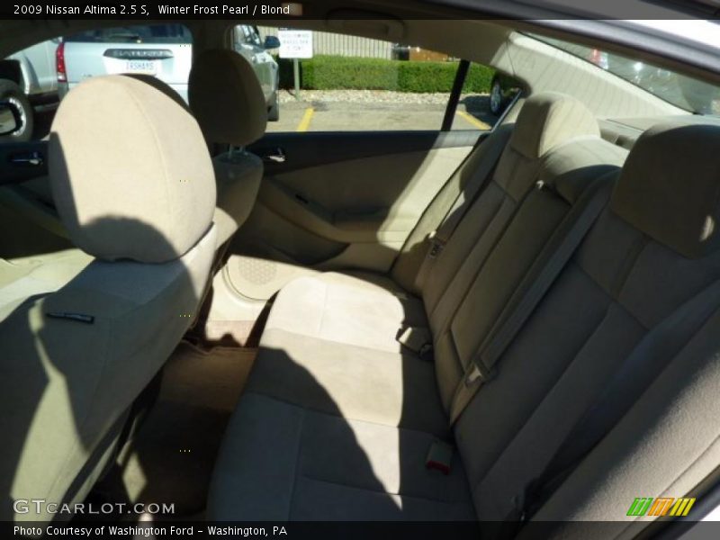 Winter Frost Pearl / Blond 2009 Nissan Altima 2.5 S