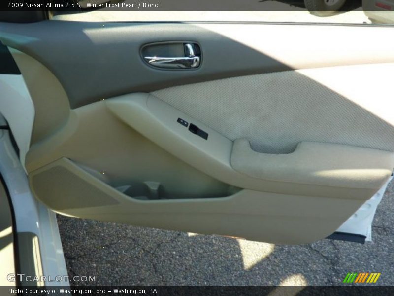 Winter Frost Pearl / Blond 2009 Nissan Altima 2.5 S