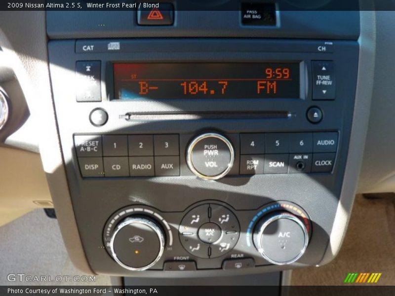Winter Frost Pearl / Blond 2009 Nissan Altima 2.5 S