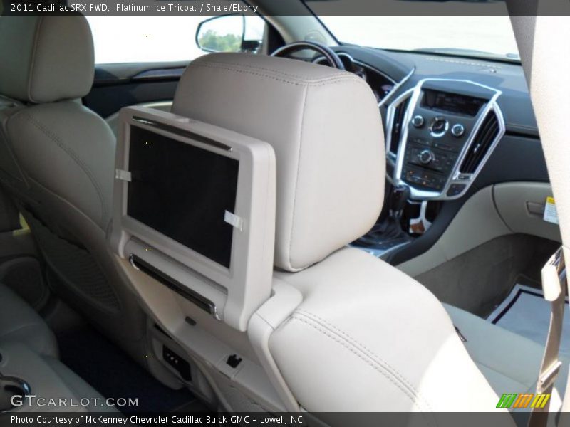 Platinum Ice Tricoat / Shale/Ebony 2011 Cadillac SRX FWD