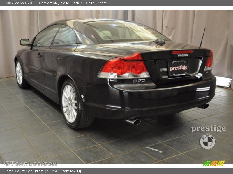 Solid Black / Calcite Cream 2007 Volvo C70 T5 Convertible