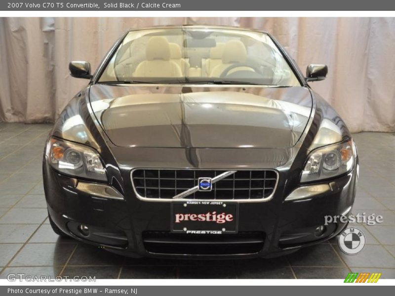 Solid Black / Calcite Cream 2007 Volvo C70 T5 Convertible