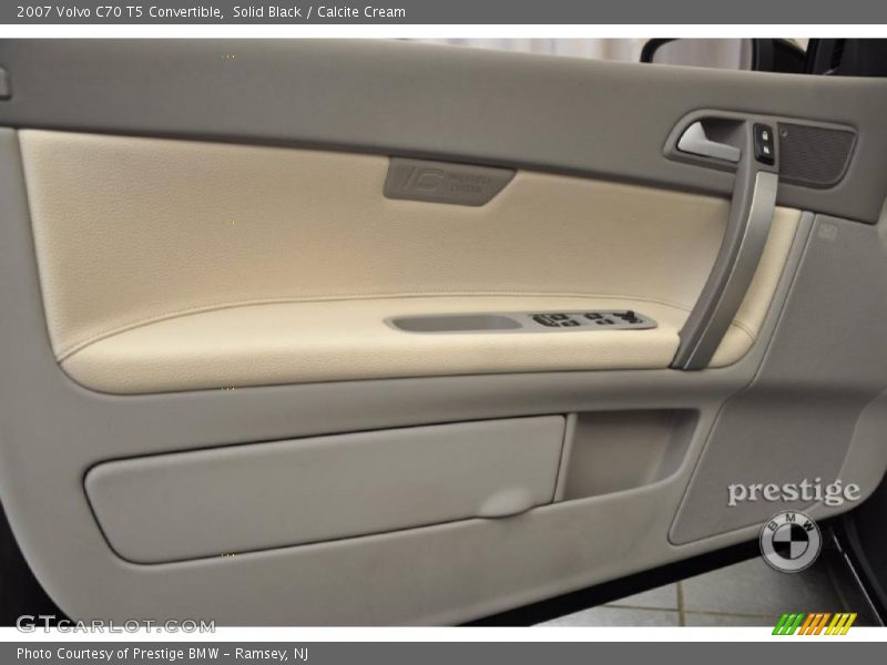 Solid Black / Calcite Cream 2007 Volvo C70 T5 Convertible