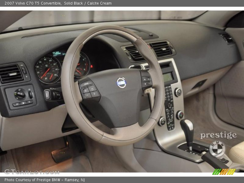 Solid Black / Calcite Cream 2007 Volvo C70 T5 Convertible