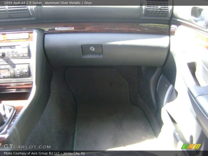 Aluminum Silver Metallic / Onyx 1999 Audi A4 2.8 Sedan