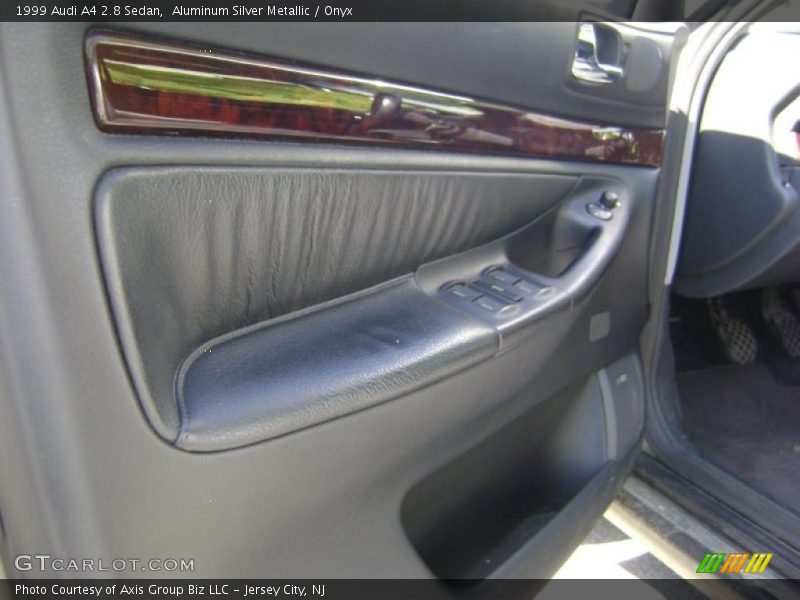 Aluminum Silver Metallic / Onyx 1999 Audi A4 2.8 Sedan