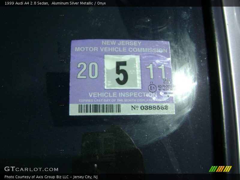 Aluminum Silver Metallic / Onyx 1999 Audi A4 2.8 Sedan