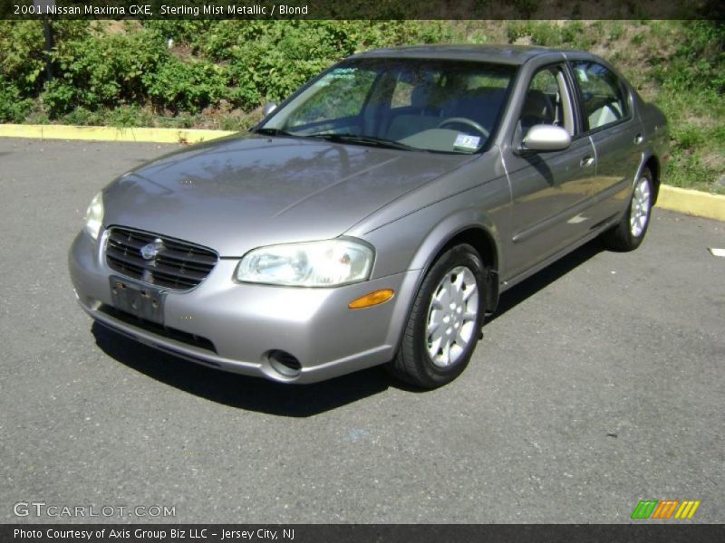 Sterling Mist Metallic / Blond 2001 Nissan Maxima GXE