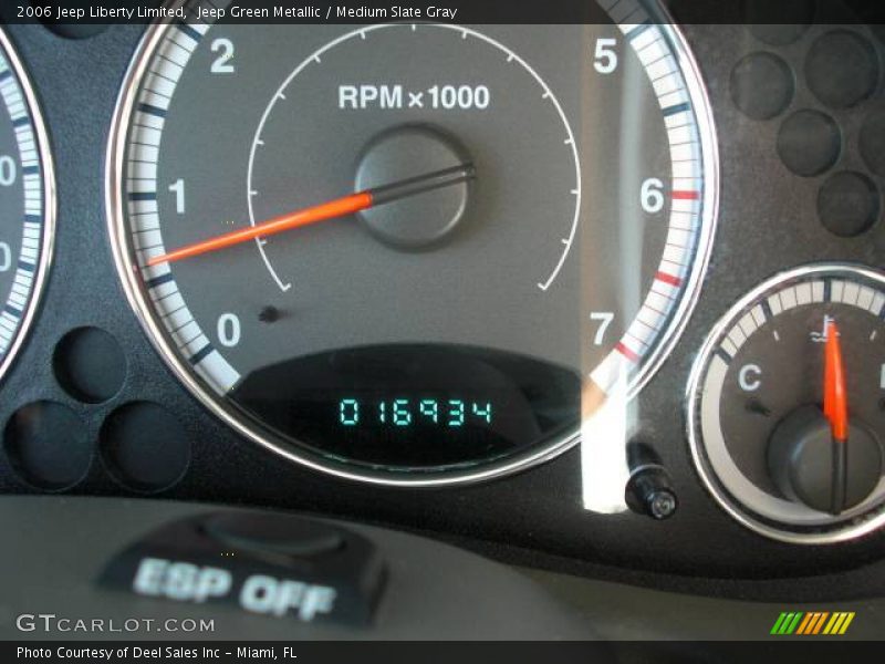 Jeep Green Metallic / Medium Slate Gray 2006 Jeep Liberty Limited