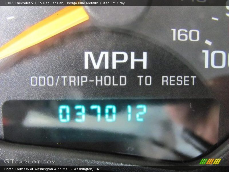 Indigo Blue Metallic / Medium Gray 2002 Chevrolet S10 LS Regular Cab
