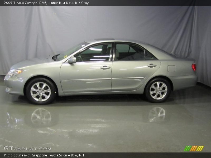 Lunar Mist Metallic / Gray 2005 Toyota Camry XLE V6