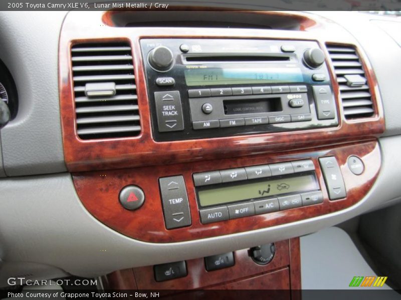 Lunar Mist Metallic / Gray 2005 Toyota Camry XLE V6