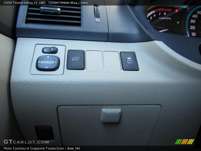 Golden Umber Mica / Ivory 2009 Toyota Venza V6 AWD