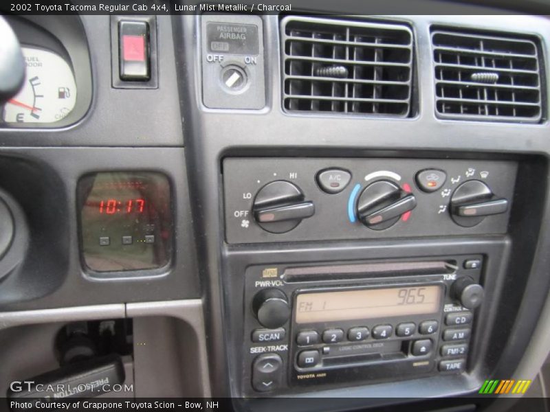 Lunar Mist Metallic / Charcoal 2002 Toyota Tacoma Regular Cab 4x4