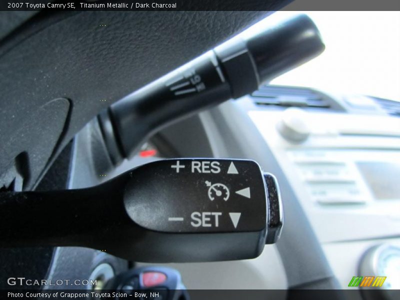Titanium Metallic / Dark Charcoal 2007 Toyota Camry SE