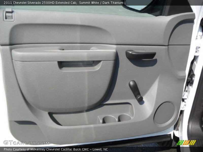 Summit White / Dark Titanium 2011 Chevrolet Silverado 2500HD Extended Cab
