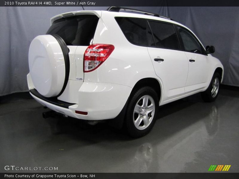 Super White / Ash Gray 2010 Toyota RAV4 I4 4WD