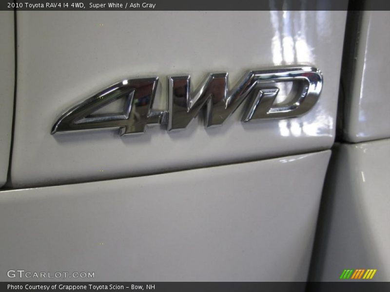 Super White / Ash Gray 2010 Toyota RAV4 I4 4WD