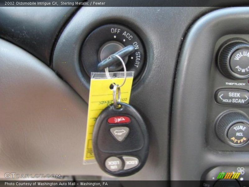 Sterling Metallic / Pewter 2002 Oldsmobile Intrigue GX