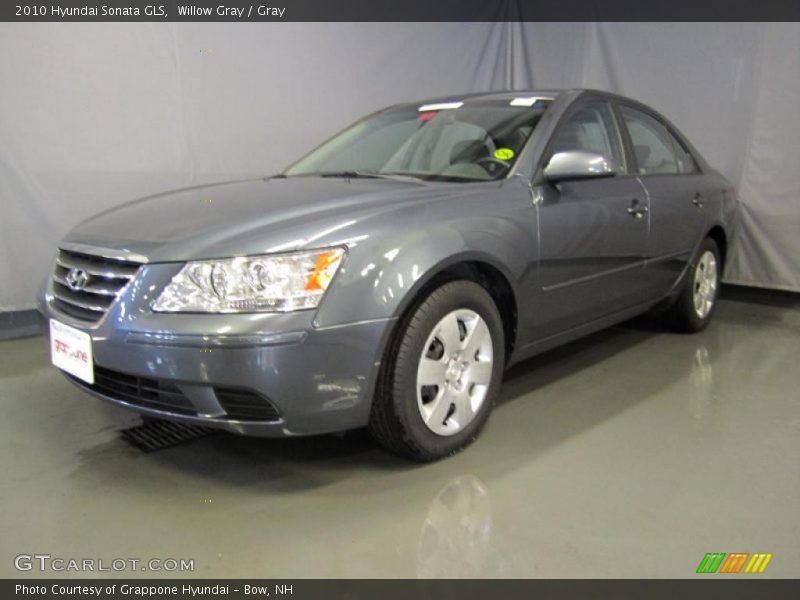 Willow Gray / Gray 2010 Hyundai Sonata GLS