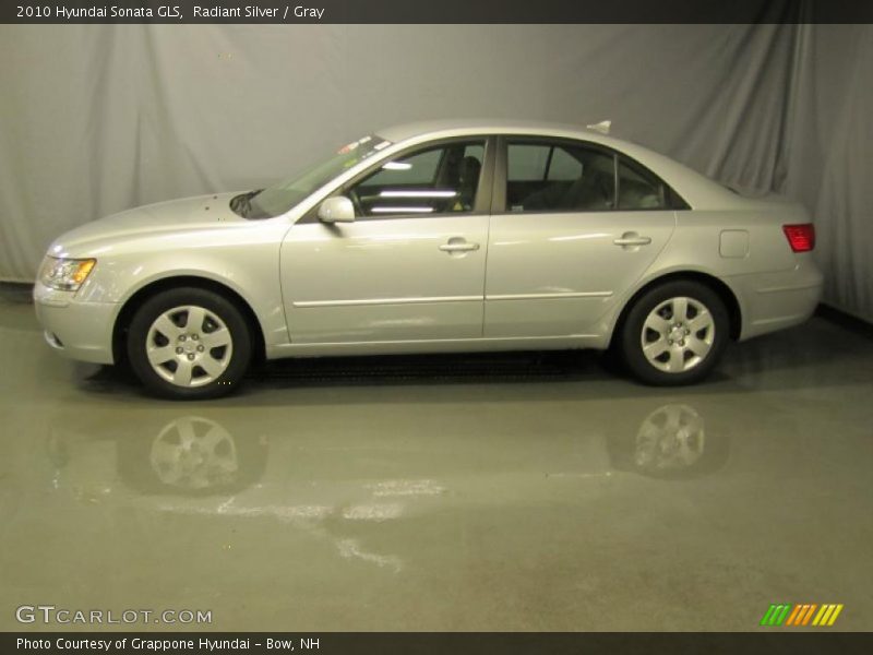 Radiant Silver / Gray 2010 Hyundai Sonata GLS