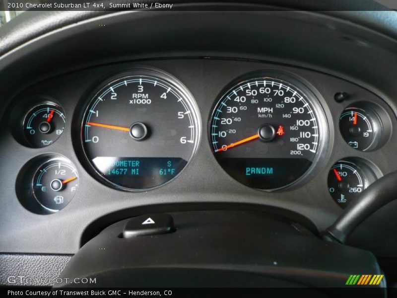 Summit White / Ebony 2010 Chevrolet Suburban LT 4x4
