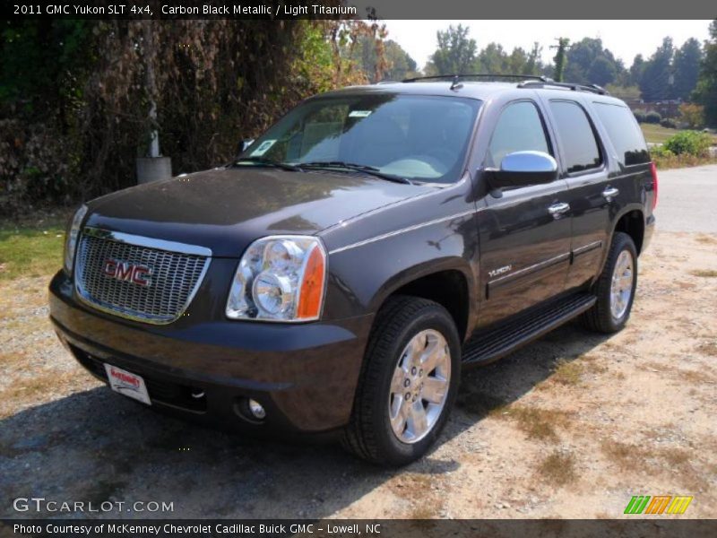 Carbon Black Metallic / Light Titanium 2011 GMC Yukon SLT 4x4