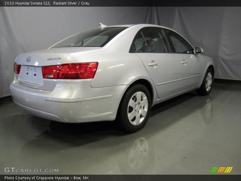 Radiant Silver / Gray 2010 Hyundai Sonata GLS