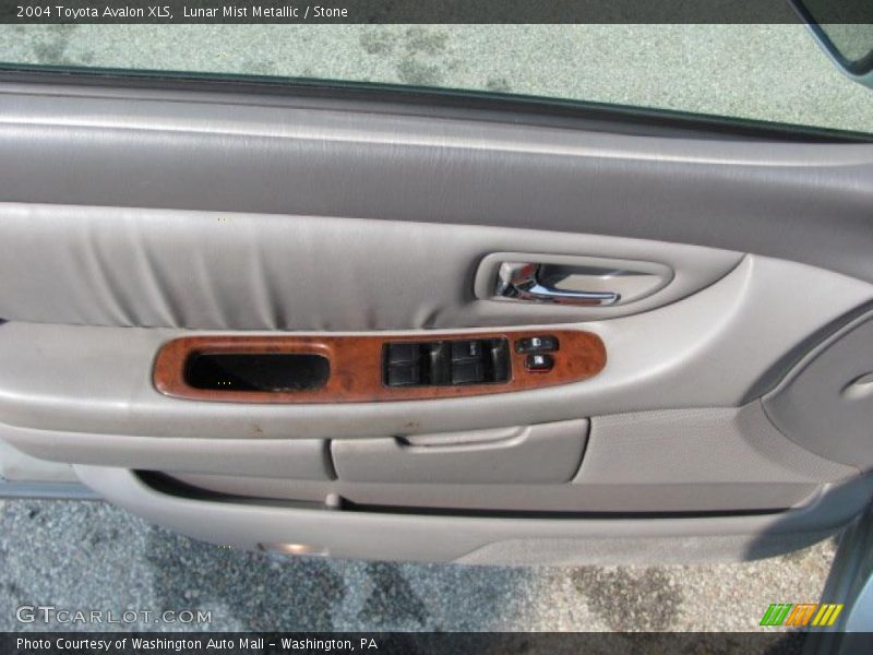 Lunar Mist Metallic / Stone 2004 Toyota Avalon XLS