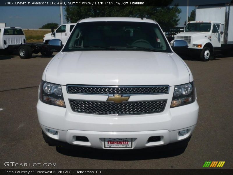 Summit White / Dark Titanium/Light Titanium 2007 Chevrolet Avalanche LTZ 4WD