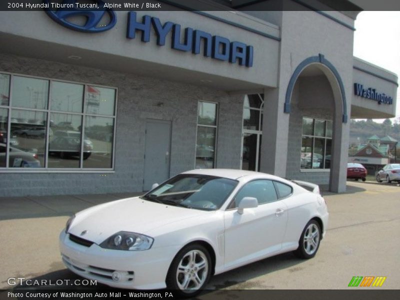 Alpine White / Black 2004 Hyundai Tiburon Tuscani