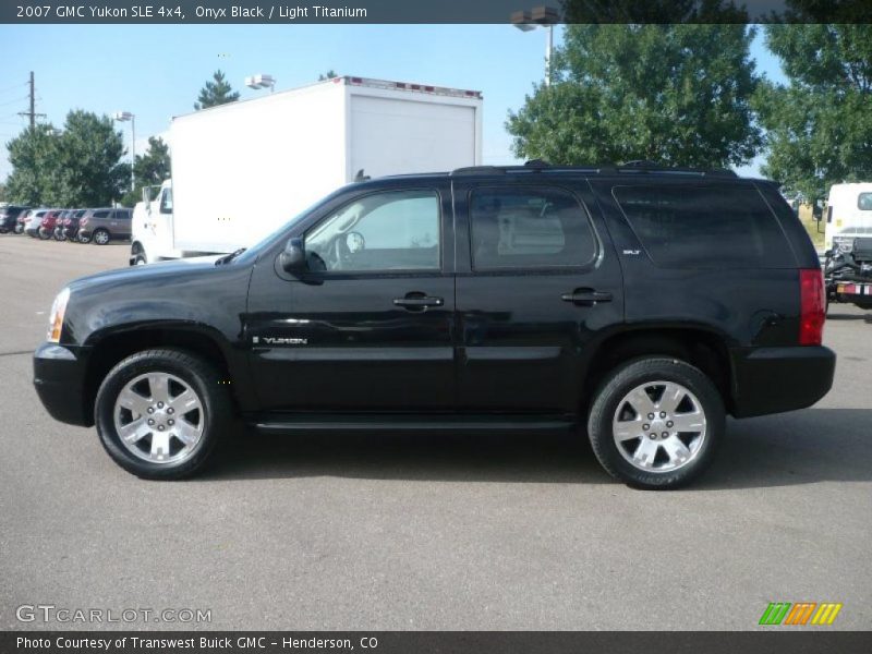 Onyx Black / Light Titanium 2007 GMC Yukon SLE 4x4