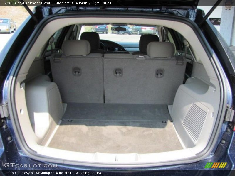 Midnight Blue Pearl / Light Taupe 2005 Chrysler Pacifica AWD