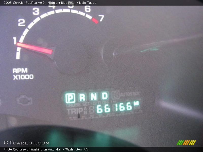 Midnight Blue Pearl / Light Taupe 2005 Chrysler Pacifica AWD