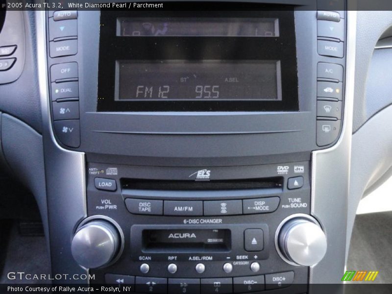 White Diamond Pearl / Parchment 2005 Acura TL 3.2