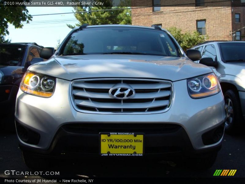 Radiant Silver / Gray 2010 Hyundai Santa Fe GLS 4WD