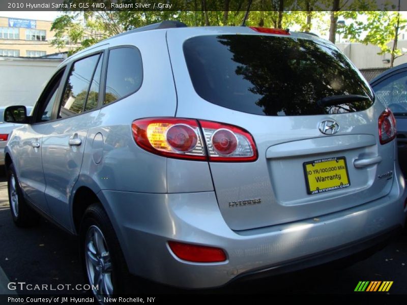 Radiant Silver / Gray 2010 Hyundai Santa Fe GLS 4WD