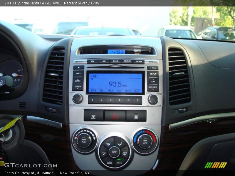 Radiant Silver / Gray 2010 Hyundai Santa Fe GLS 4WD