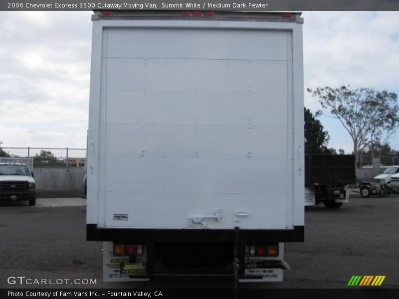 Summit White / Medium Dark Pewter 2006 Chevrolet Express 3500 Cutaway Moving Van