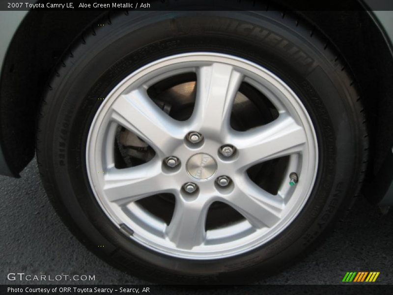 Aloe Green Metallic / Ash 2007 Toyota Camry LE