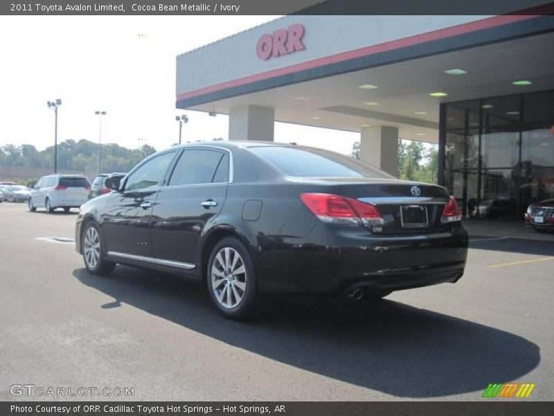 Cocoa Bean Metallic / Ivory 2011 Toyota Avalon Limited