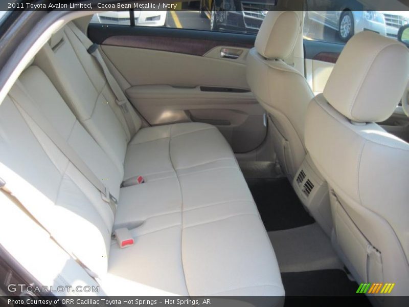 Cocoa Bean Metallic / Ivory 2011 Toyota Avalon Limited