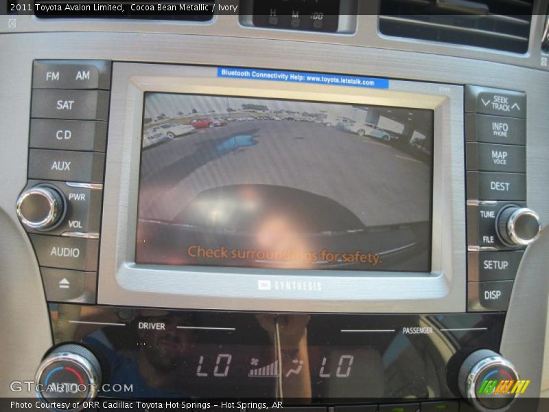 Cocoa Bean Metallic / Ivory 2011 Toyota Avalon Limited