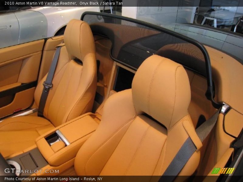 Onyx Black / Sahara Tan 2010 Aston Martin V8 Vantage Roadster