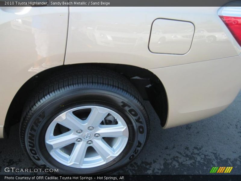Sandy Beach Metallic / Sand Beige 2010 Toyota Highlander