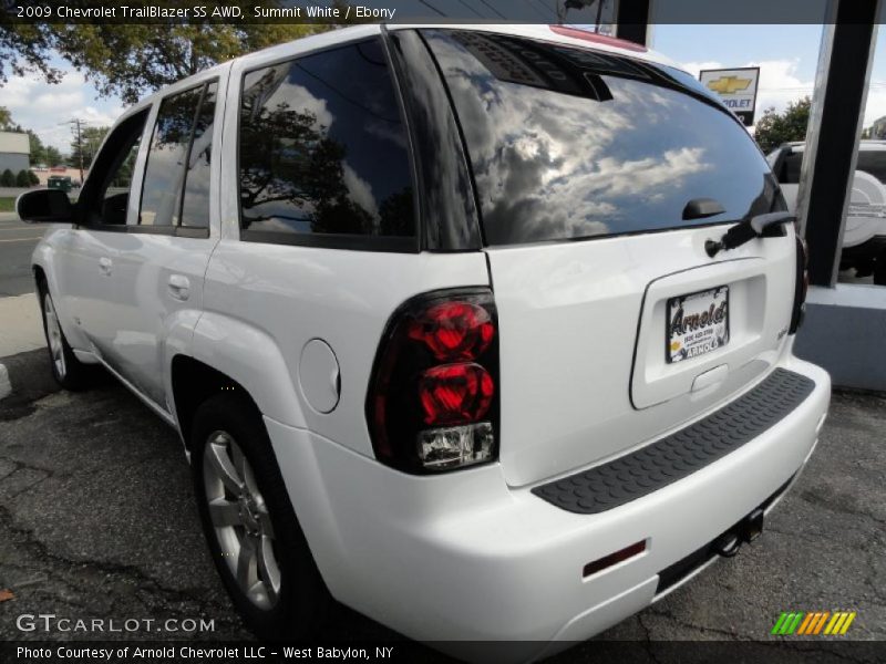 Summit White / Ebony 2009 Chevrolet TrailBlazer SS AWD