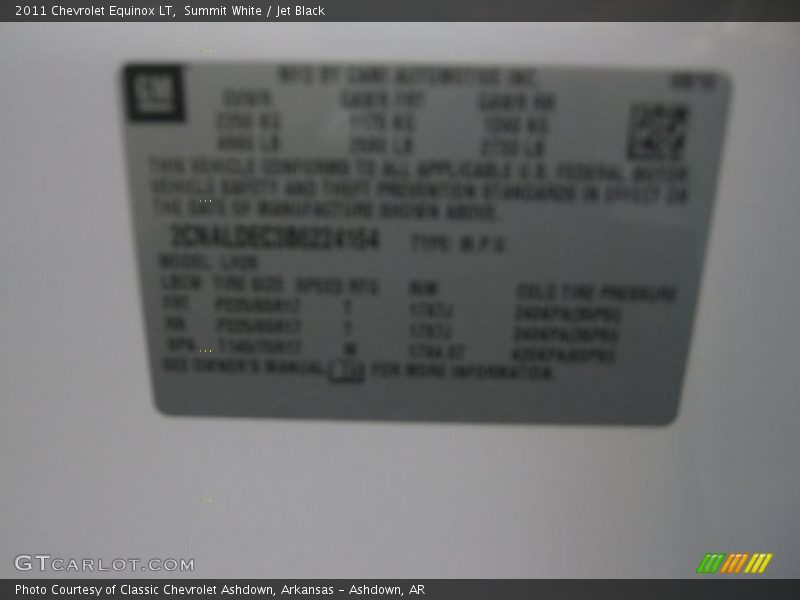 Summit White / Jet Black 2011 Chevrolet Equinox LT