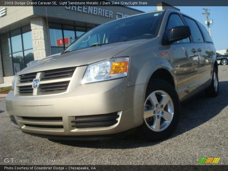 Light Sandstone Metallic / Dark Slate Gray/Light Shale 2009 Dodge Grand Caravan SE